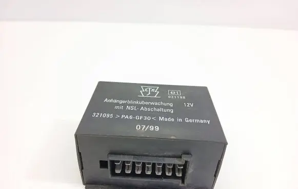 Audi A4 S4 B5 8D Other control units/modules 321095 021198
