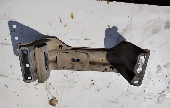 Mercedes-Benz ML W164 Gearbox mounting bracket A1642400302