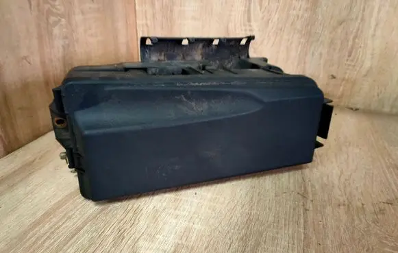 Opel Signum Fuse box set 13187505