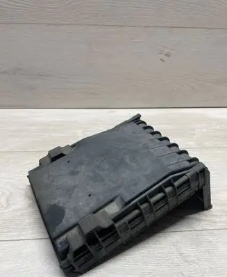 Volkswagen Sharan Fuse box cover 1K0937132G 017180062 1K0937132F