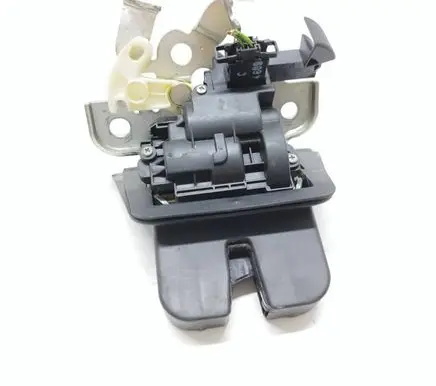 Audi A4 S4 B8 8K Tailgate/trunk/boot lock/catch/latch