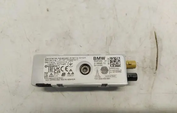 BMW 5 G60 Aerial antenna amplifier 5A5F0A5
