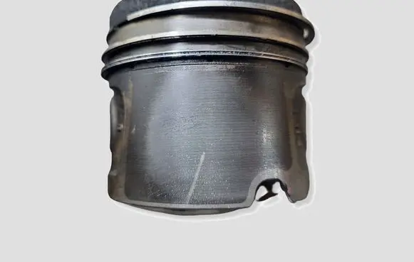 BMW 3 E90 E91 Piston N47
