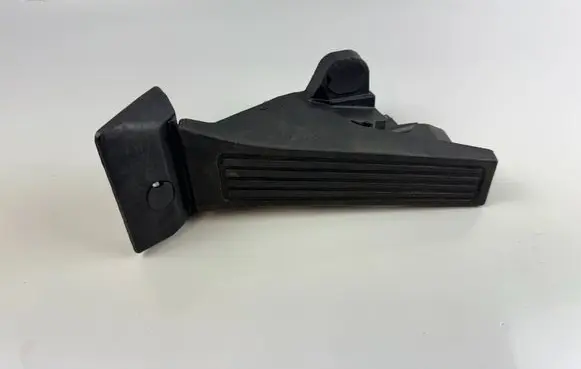 Hyundai Santa Fe Accelerator throttle pedal 351902E000
