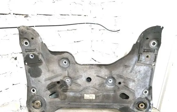 Opel Vivaro Front subframe 93459571