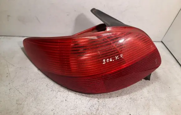 Peugeot 206 Rear/tail lights 2531
