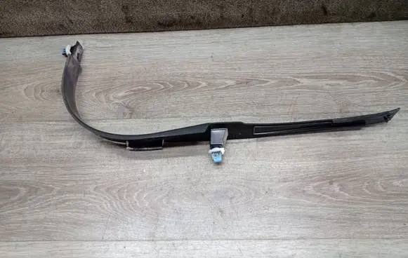 Volvo V70 Front sill trim cover
