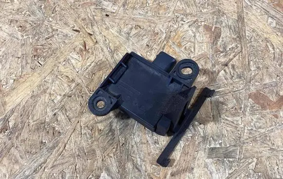 Porsche Cayenne (9Y0 9Y3) Oil pressure sensor 7pp907283 7p0907455