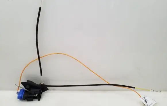 Audi A4 S4 B5 8D Tailgate/trunk/boot lock/catch/latch 8D0839016A