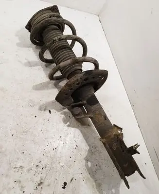 Nissan X-Trail T31 Front shock absorber with coil spring