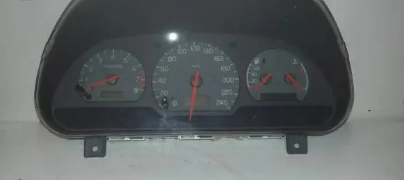 Volvo V40 Speedometer (instrument cluster) 30862000 A253