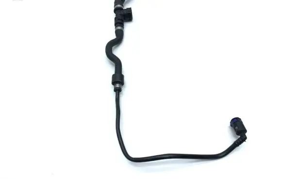 BMW 5 GT F07 Engine coolant pipe/hose 7575432