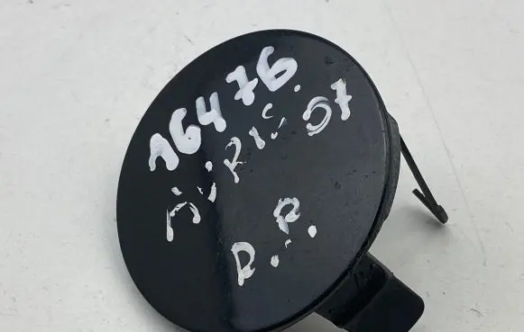 Toyota Auris 150 Front tow hook cap/cover 5212702200