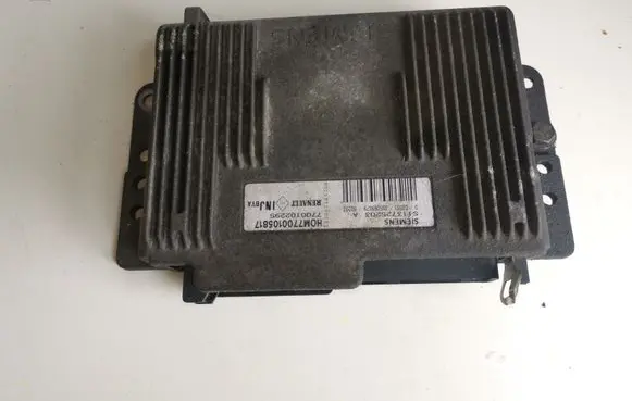 Renault Laguna I Engine control unit/module 7700105817 7700102295 S113725203A