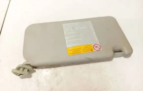 Nissan Pixo Sun visor