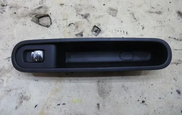 Mini Cooper Countryman R60 Quarter vent window switch 9810861