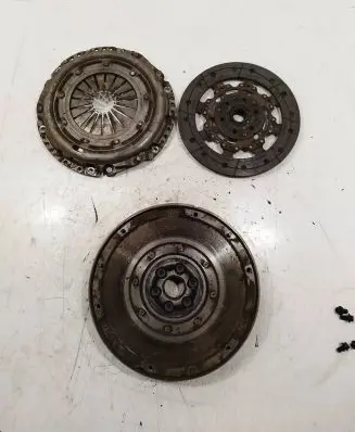 Volvo V50 Clutch set kit 3m516477cf 3m517550d1d 3m517563cf
