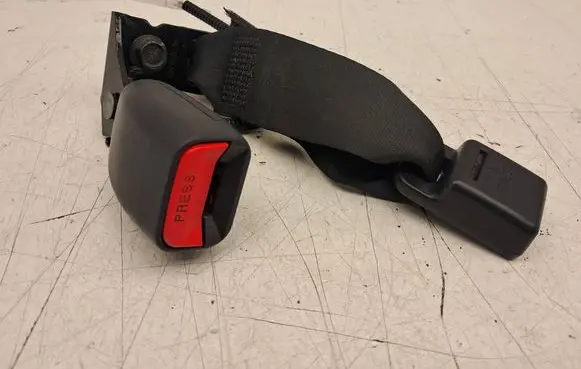 KIA Sportage Rear seatbelt buckle 898403U200