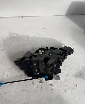 Ford Focus C-MAX Rear door lock 1452169