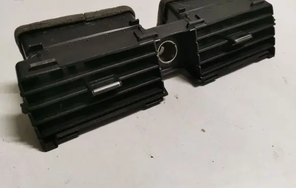Ford Mustang V Dash center air vent grill AR3319C681A