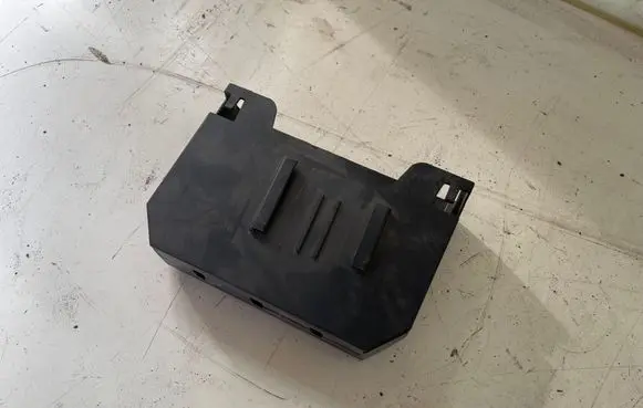 Chevrolet Orlando Other engine bay part 96982976