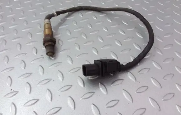 Mercedes-Benz C W204 Lambda probe sensor A0035427018 0035427018