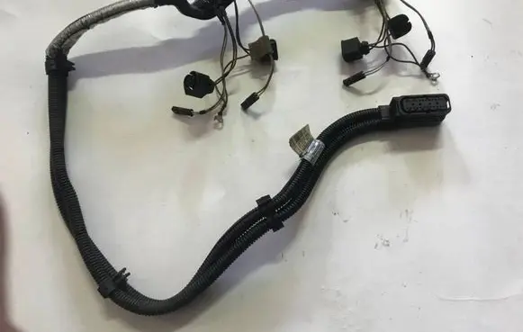 Engine installation wiring loom
