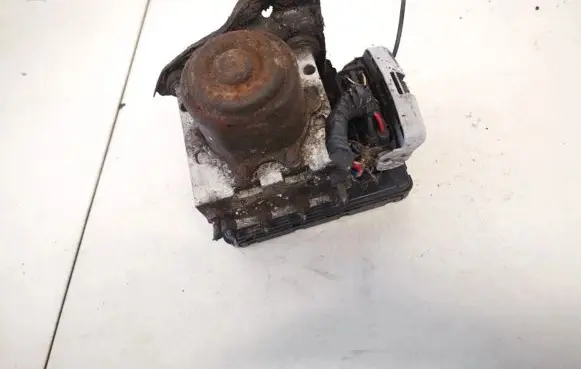 Toyota Corolla Verso E121 ABS Pump 4451013070 44510-13070