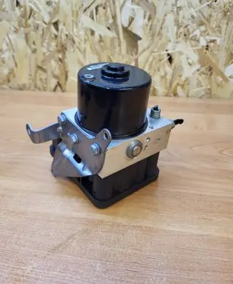 BMW 3 E92 E93 ABS Pump 6784763 A2020603512 10020603514