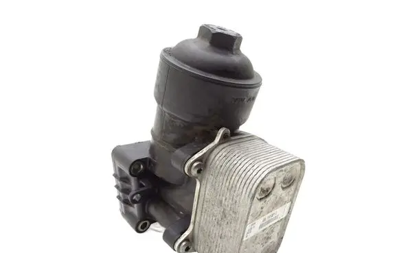 Audi A6 S6 C7 4G Oil filter mounting bracket 03L115389C 03L117021C