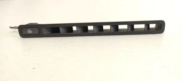 Volkswagen Phaeton Windscreen/window heater switch 3D0819695
