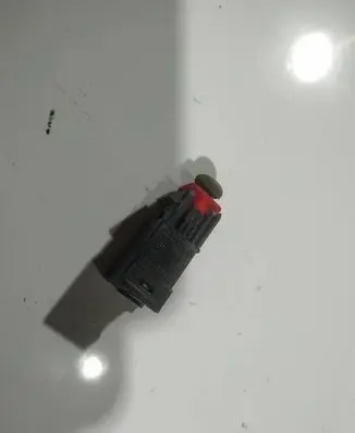 Opel Zafira B Brake pedal sensor switch 