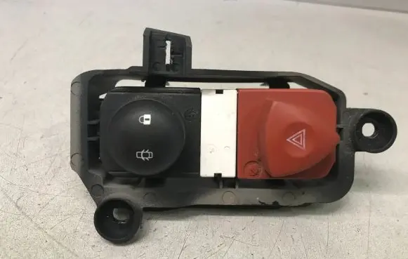 Renault Scenic II - Grand scenic II Hazard light switch 8200407415 88040009