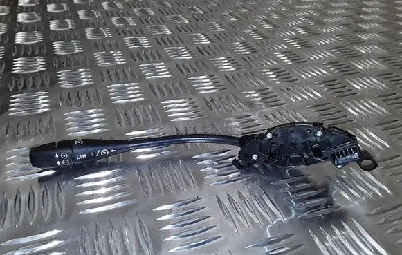 Mercedes-Benz CLK A209 C209 Cruise control stalk 