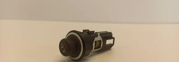 Seat Arona 12 V Socket (front) 