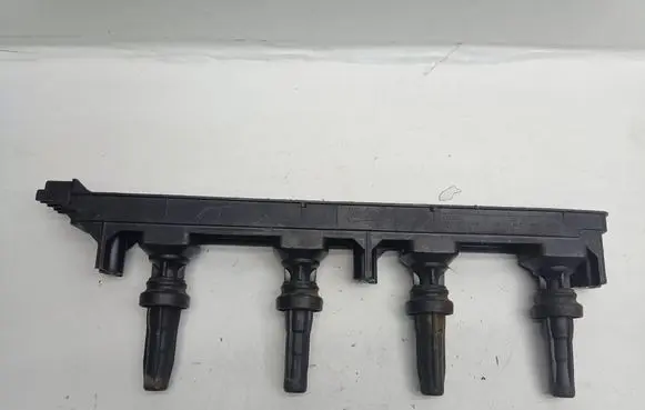 Citroen C4 Grand Picasso High voltage ignition coil 9656695780 215977164