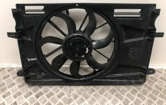 Opel Astra K Radiator cooling fan shroud 39013322 0130708449 3135104193