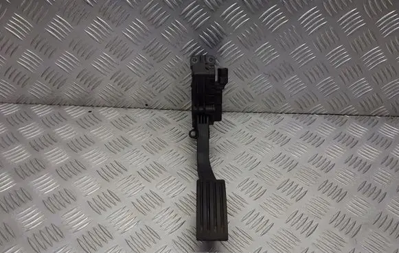 Ford C-MAX I Accelerator throttle pedal 4M51-9F836-AK
