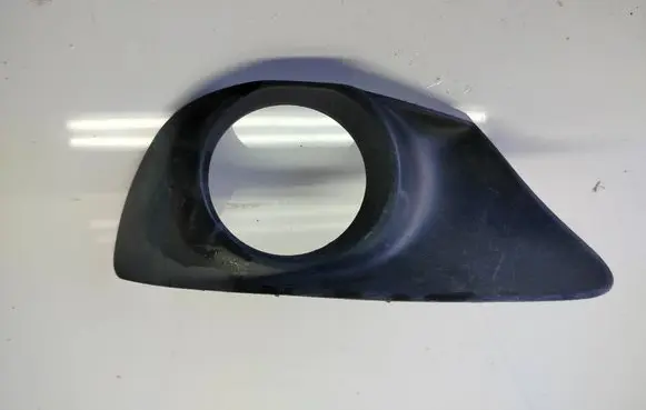 Front bumper lower grill