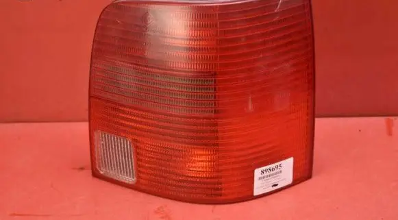 Volkswagen PASSAT B5 Rear/tail lights 3B9945257