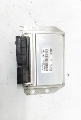 KIA Sorento Engine control unit/module 391004A810 0281011579
