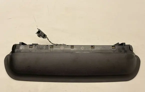 BMW 5 E60 E61 Third/center stoplight 022403