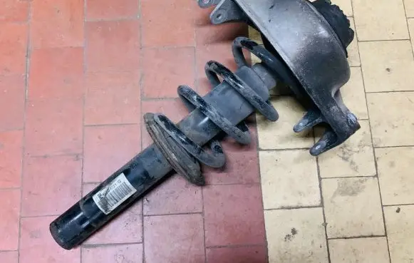 Audi Q5 SQ5 Front shock absorber with coil spring 8R0412384 8R0031G