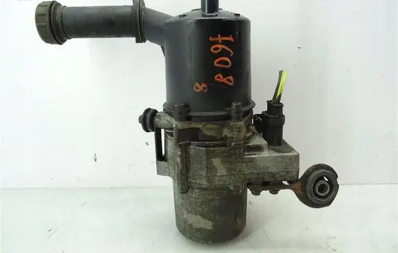 Peugeot 307 Power steering pump 9645102480
