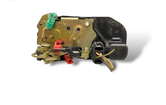 Jeep Cherokee Rear door lock GR13 B650
