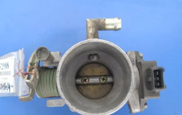 Hyundai Accent Throttle body valve 