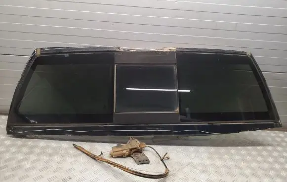 Dodge RAM Rear windscreen/windshield window 