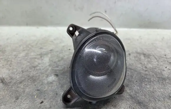 Volkswagen PASSAT B5.5 Front fog light
