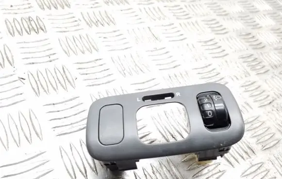 Toyota Yaris Headlight level height control switch