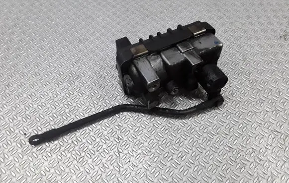 Ford Focus Turbine electric control actuator 712120